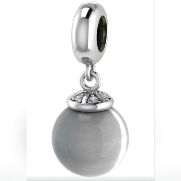 Endless Jennifer Lopez White Moon Eclipse Crystal Sterling Silver Charm - Picture 1 of 6